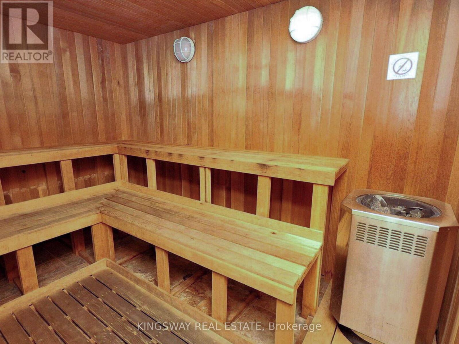 Ph 111 - 349 Rathburn Road, Mississauga, Ontario L5B 0G9 - Photo 44 - W12606624