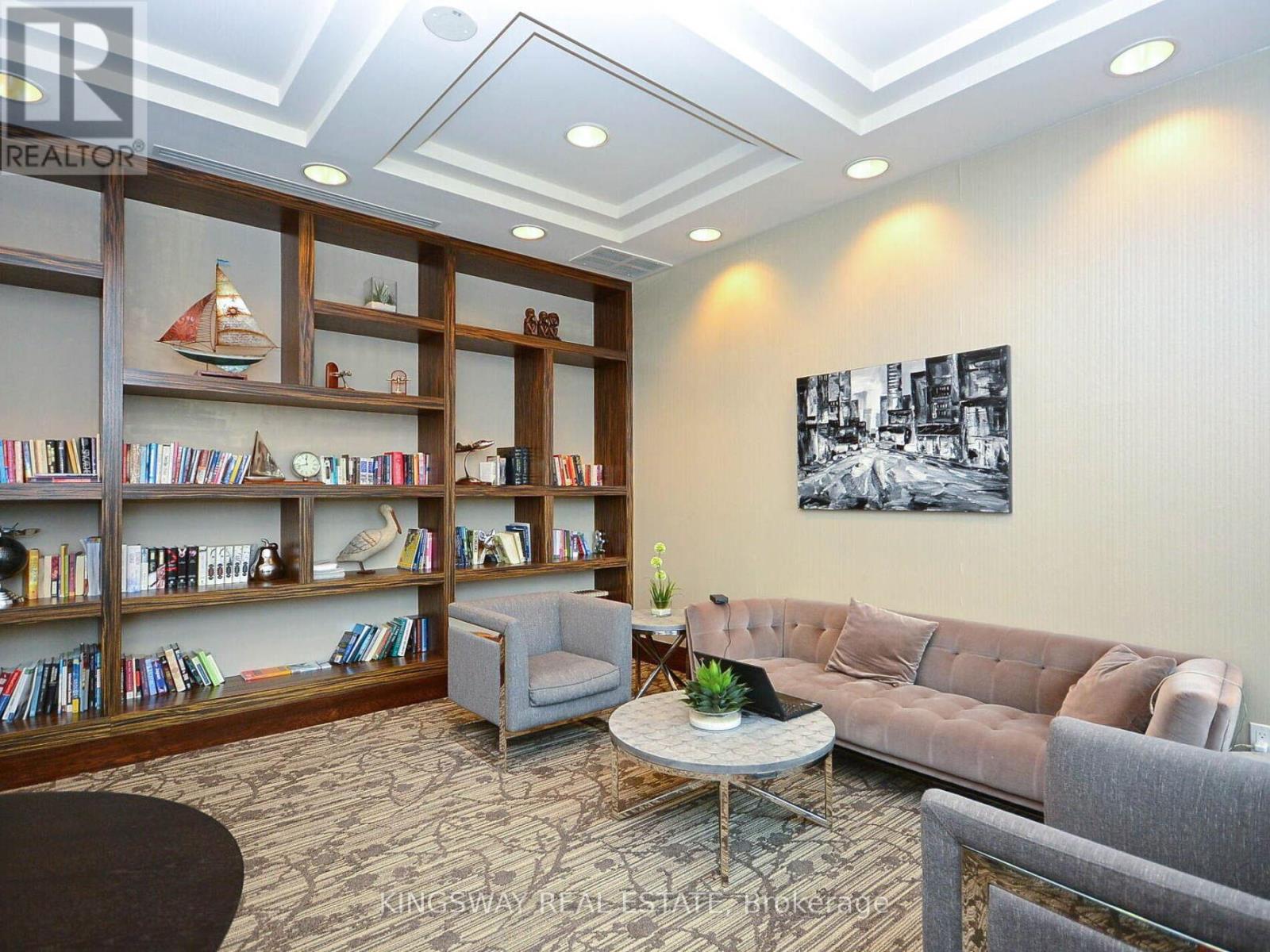 Ph 111 - 349 Rathburn Road, Mississauga, Ontario L5B 0G9 - Photo 41 - W12606624