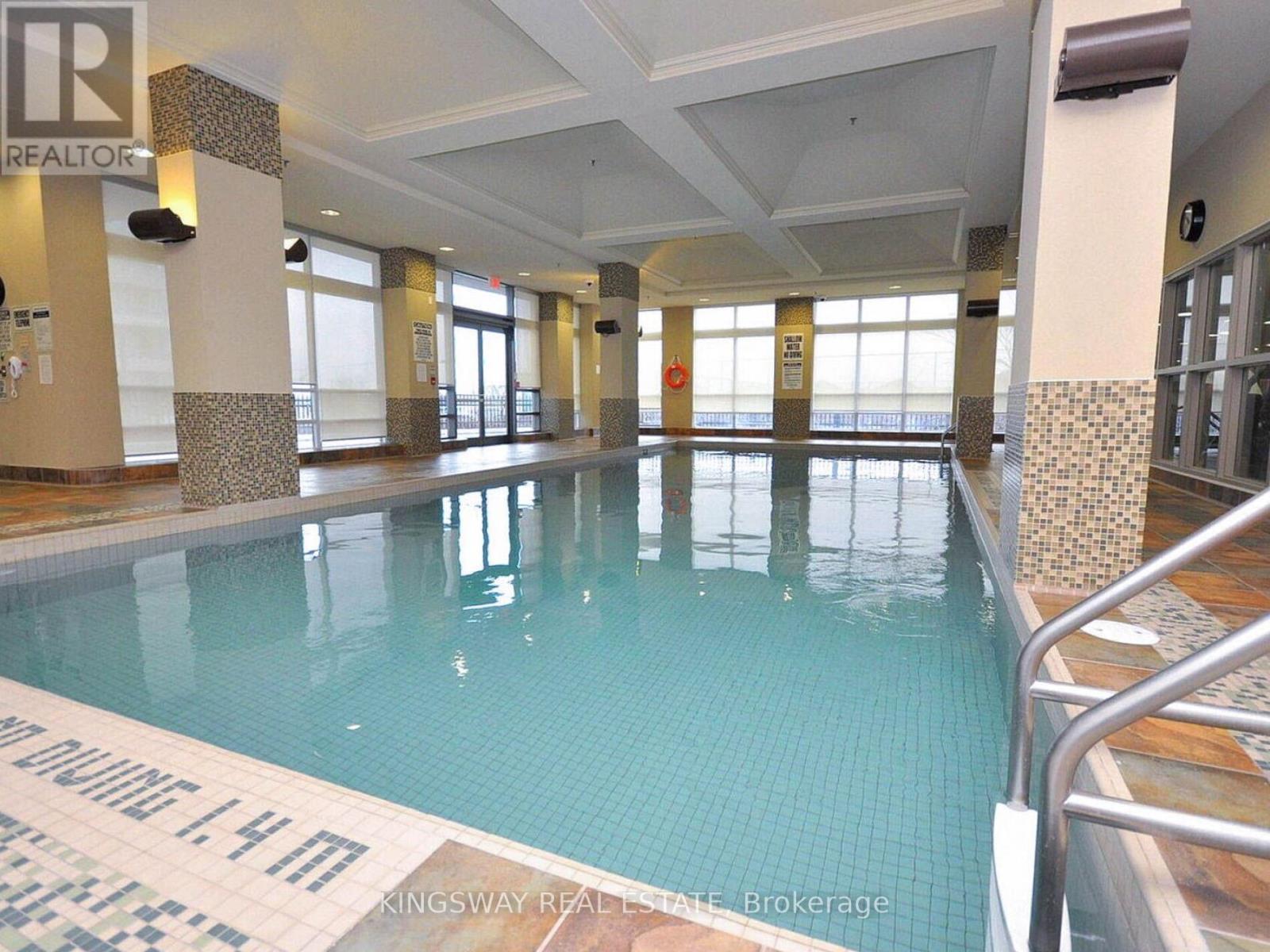 Ph 111 - 349 Rathburn Road, Mississauga, Ontario L5B 0G9 - Photo 47 - W12606624