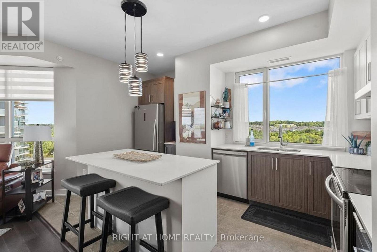 902 - 200 Inlet Private, Ottawa, Ontario  K4A 5H3 - Photo 8 - X12683274