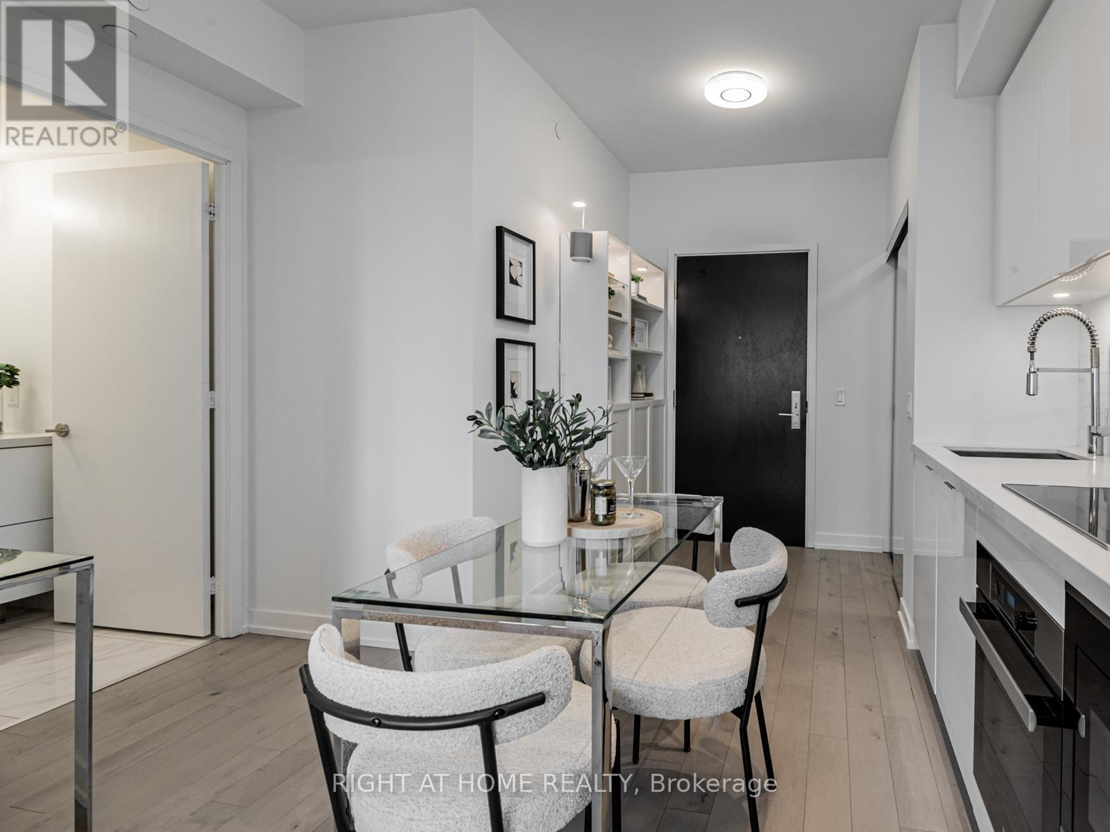 1804 - 158 Front Street, Toronto, Ontario  M5A 0K9 - Photo 13 - C12683252