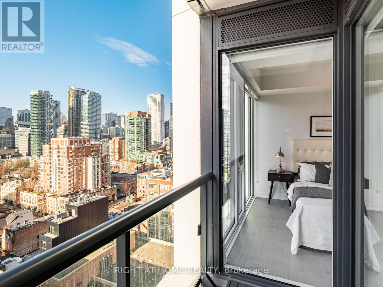 1804 - 158 Front Street, Toronto, Ontario  M5A 0K9 - Photo 25 - C12683252