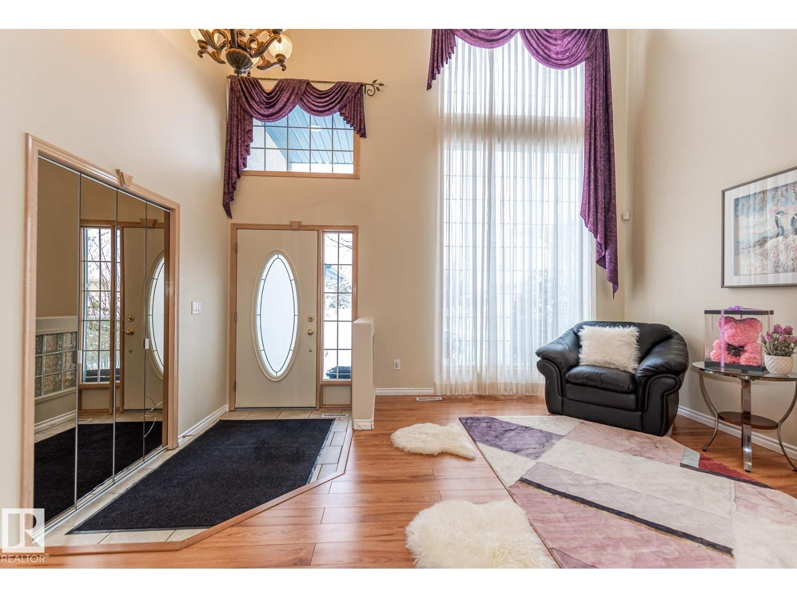 1135 116 ST NW, Edmonton, Alberta