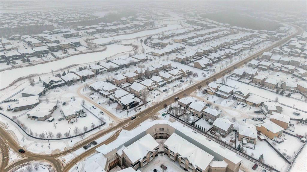 112 235 Bridgeland Drive S, Winnipeg, Manitoba  R3Y 0T7 - Photo 39 - 202600635