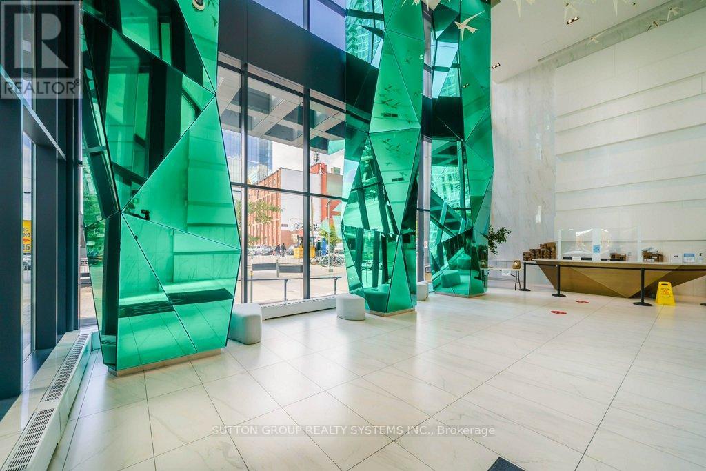 618 - 352 Front Street, Toronto, Ontario  M5V 1B5 - Photo 3 - C12683276