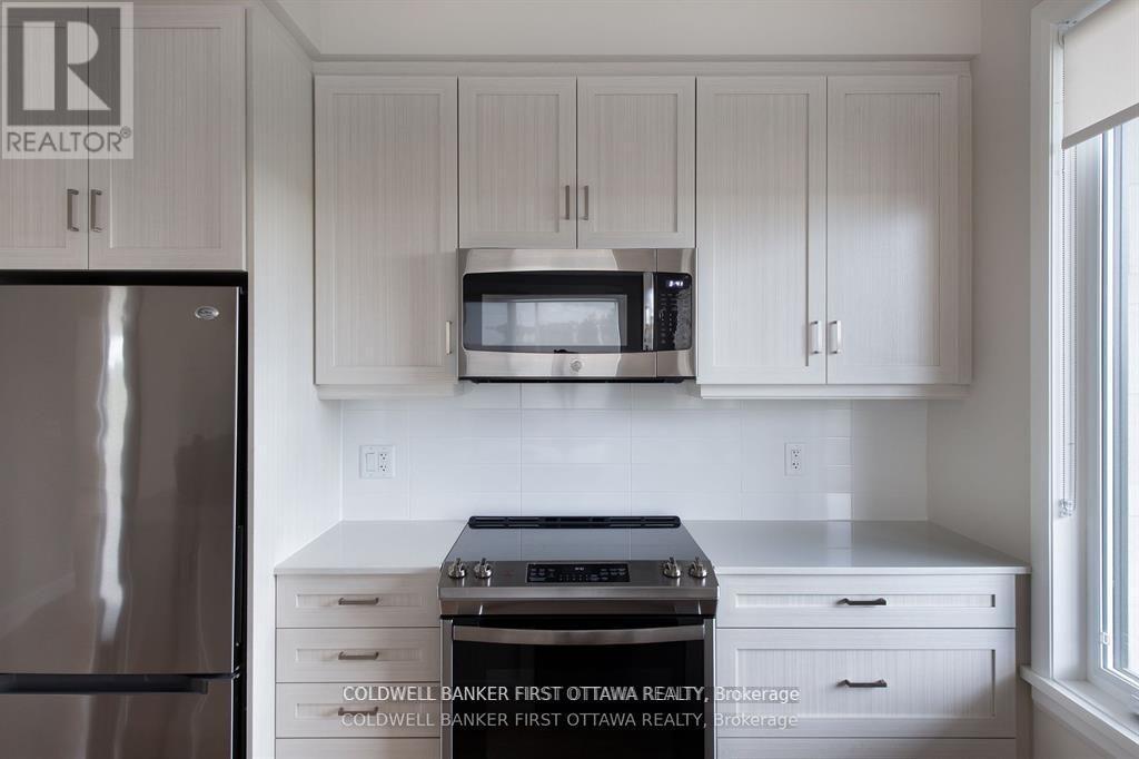 105 - 130 Boundstone Way, Ottawa, Ontario  K2T 0M7 - Photo 3 - X12683286