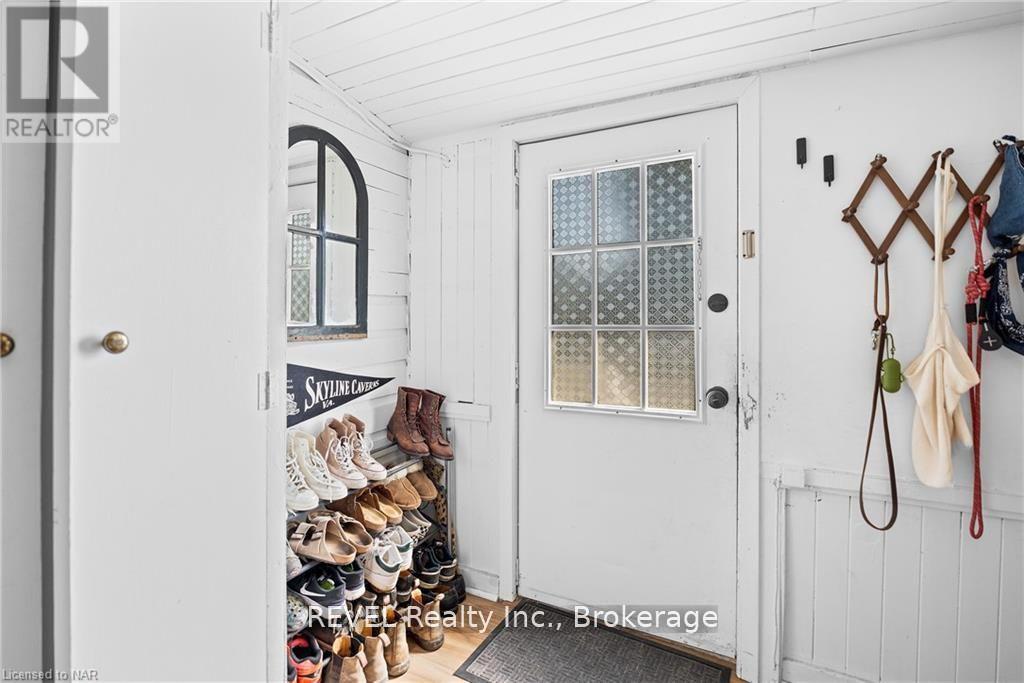 3842 Roxborough Avenue, Fort Erie, Ontario  L0S 1B0 - Photo 16 - X12683294