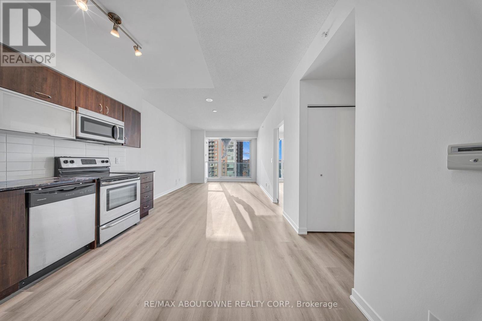 1713 - 150 East Liberty Street, Toronto, Ontario  M6K 3R5 - Photo 12 - C12683298