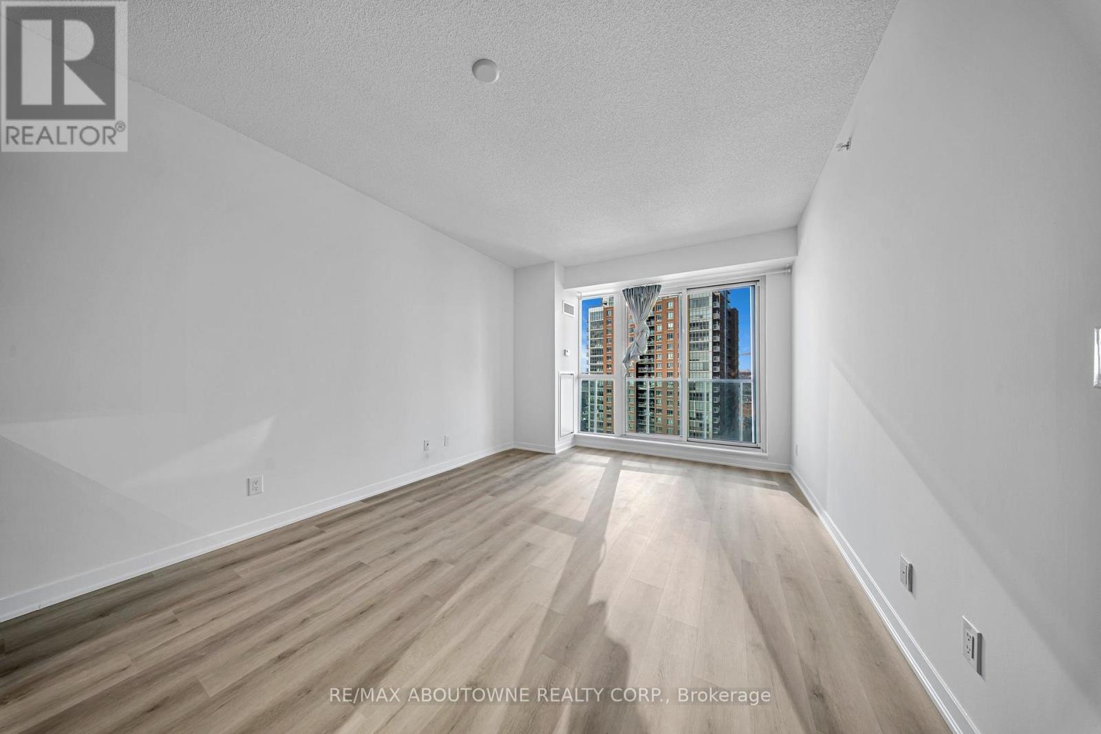 1713 - 150 East Liberty Street, Toronto, Ontario  M6K 3R5 - Photo 17 - C12683298