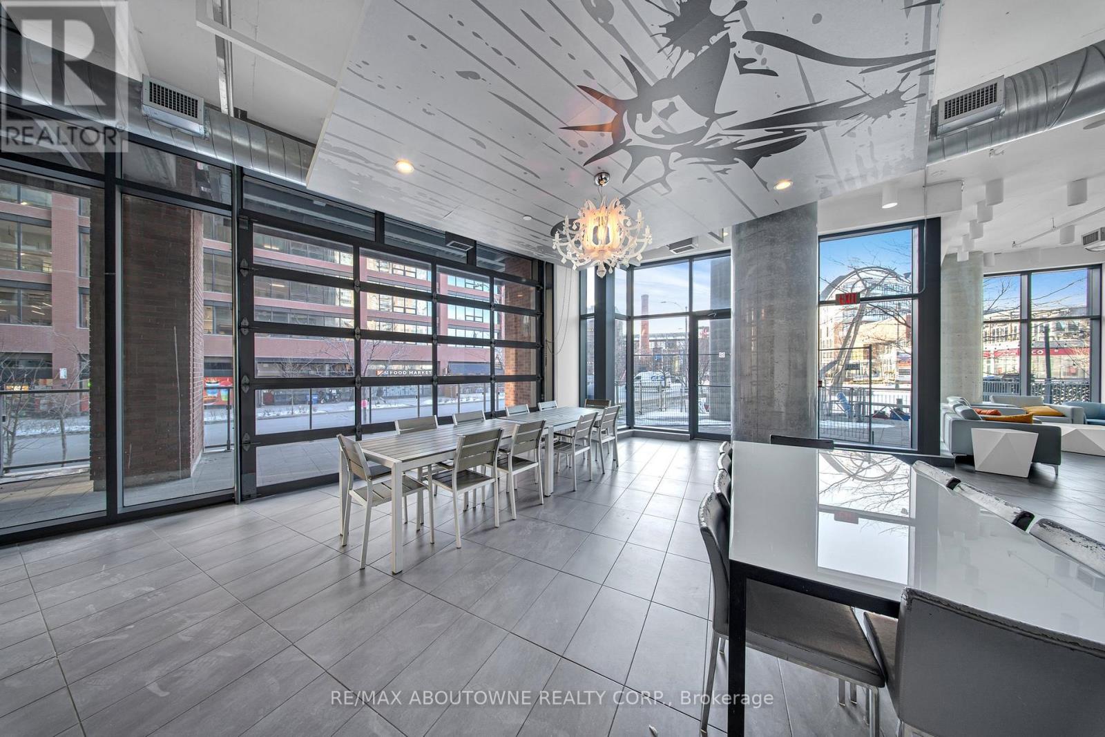 1713 - 150 East Liberty Street, Toronto, Ontario  M6K 3R5 - Photo 5 - C12683298