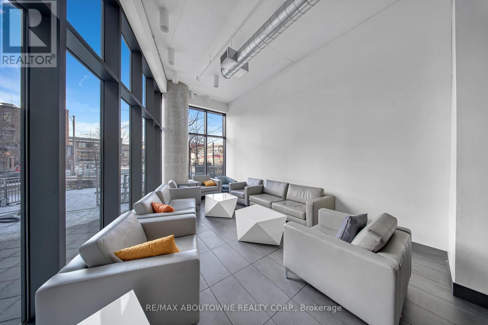 1713 - 150 East Liberty Street, Toronto, Ontario  M6K 3R5 - Photo 7 - C12683298