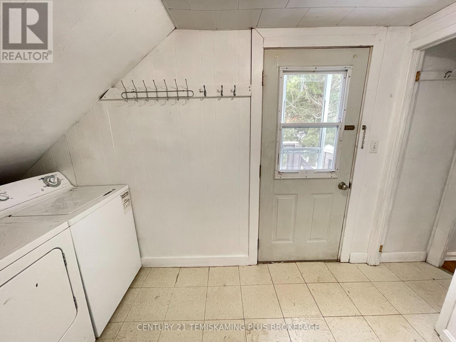 390 Farah Avenue, Temiskaming Shores, Ontario  P0J 1P0 - Photo 18 - T12683322