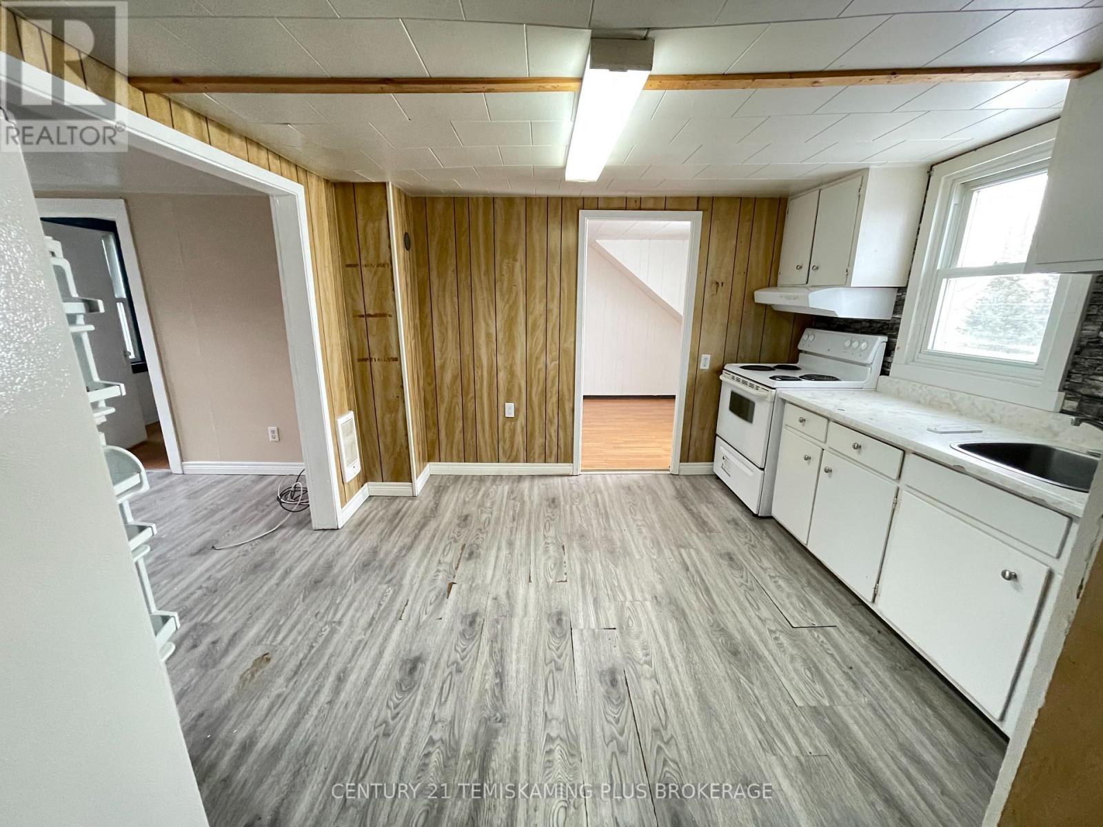 390 Farah Avenue, Temiskaming Shores, Ontario  P0J 1P0 - Photo 19 - T12683322