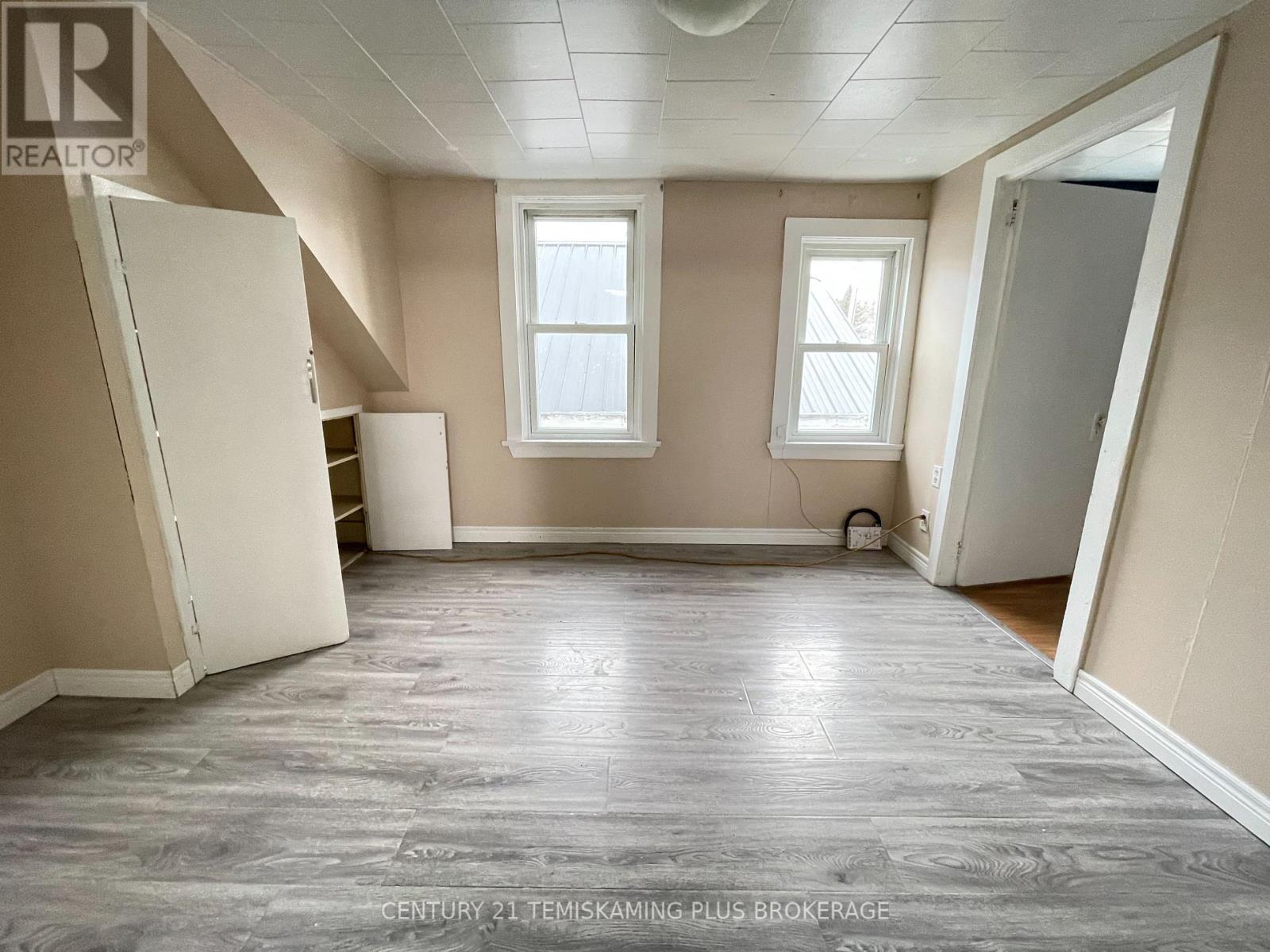 390 Farah Avenue, Temiskaming Shores, Ontario  P0J 1P0 - Photo 21 - T12683322