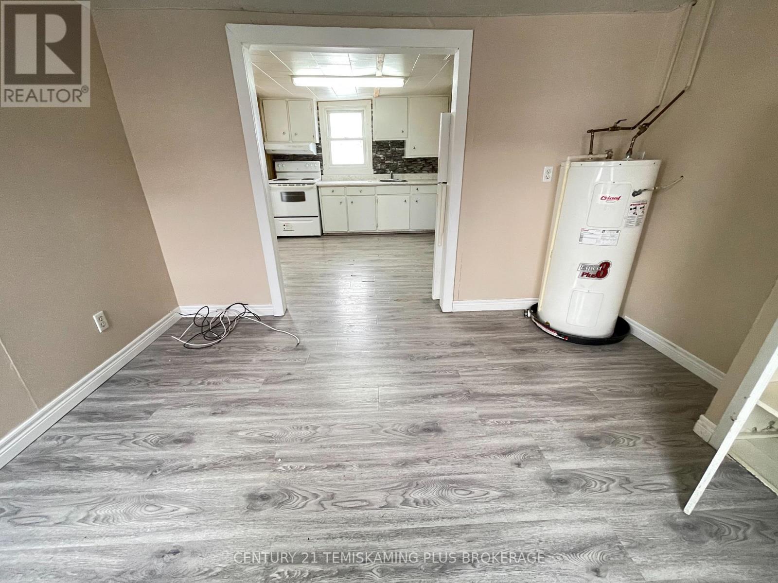 390 Farah Avenue, Temiskaming Shores, Ontario  P0J 1P0 - Photo 22 - T12683322