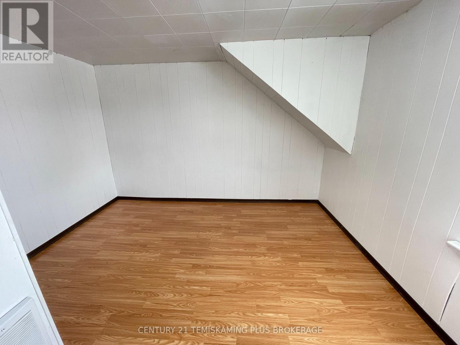 390 Farah Avenue, Temiskaming Shores, Ontario  P0J 1P0 - Photo 25 - T12683322