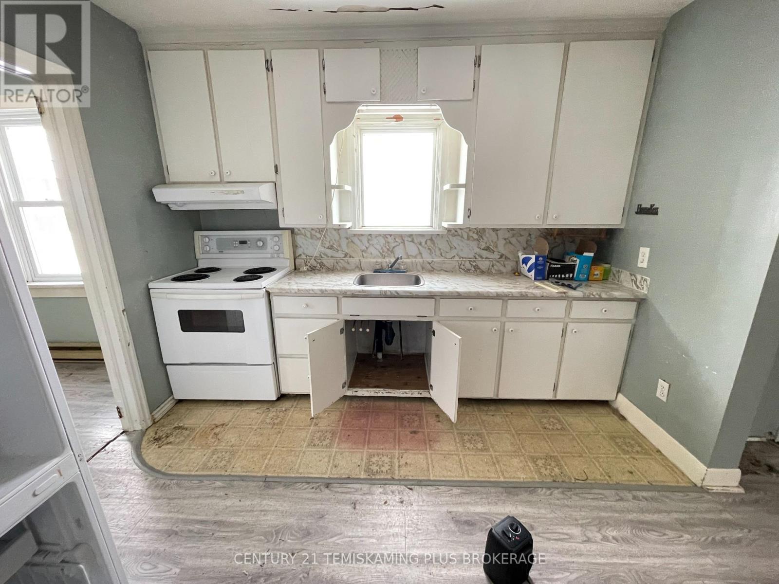 390 Farah Avenue, Temiskaming Shores, Ontario  P0J 1P0 - Photo 8 - T12683322