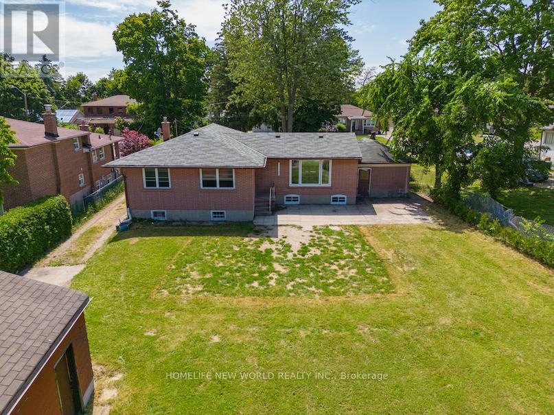 227 Church Street S, Richmond Hill, Ontario  L4C 1W7 - Photo 4 - N12683318