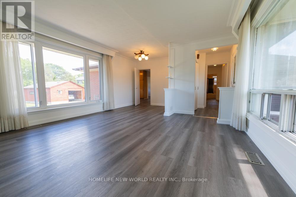 227 Church Street S, Richmond Hill, Ontario  L4C 1W7 - Photo 8 - N12683318