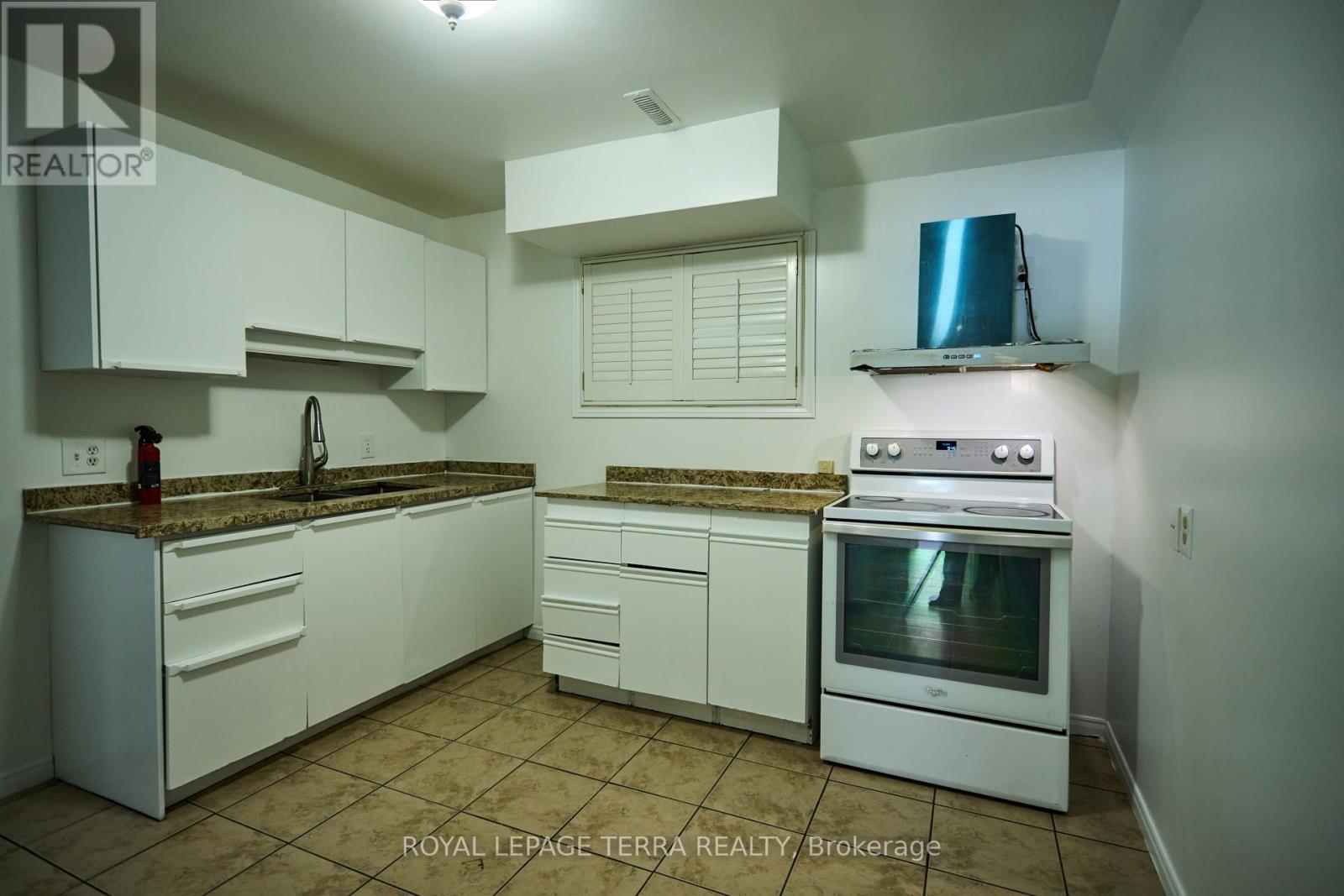 326 Little Avenue, Barrie, Ontario  L4N 2Z6 - Photo 29 - S12674826