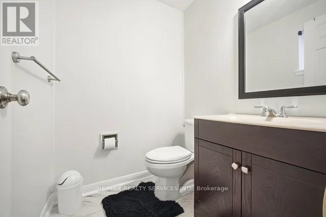 8 Nottawasaga Crescent, Brampton, Ontario  L6Z 1B9 - Photo 27 - W12679868