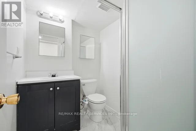 8 Nottawasaga Crescent, Brampton, Ontario  L6Z 1B9 - Photo 35 - W12679868