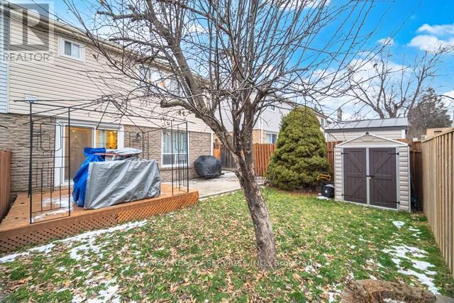 8 Nottawasaga Crescent, Brampton, Ontario  L6Z 1B9 - Photo 39 - W12679868
