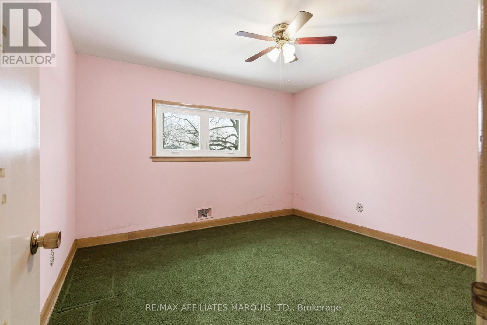 217 Pescod Avenue, Cornwall, Ontario  K6J 2H9 - Photo 12 - X12683340