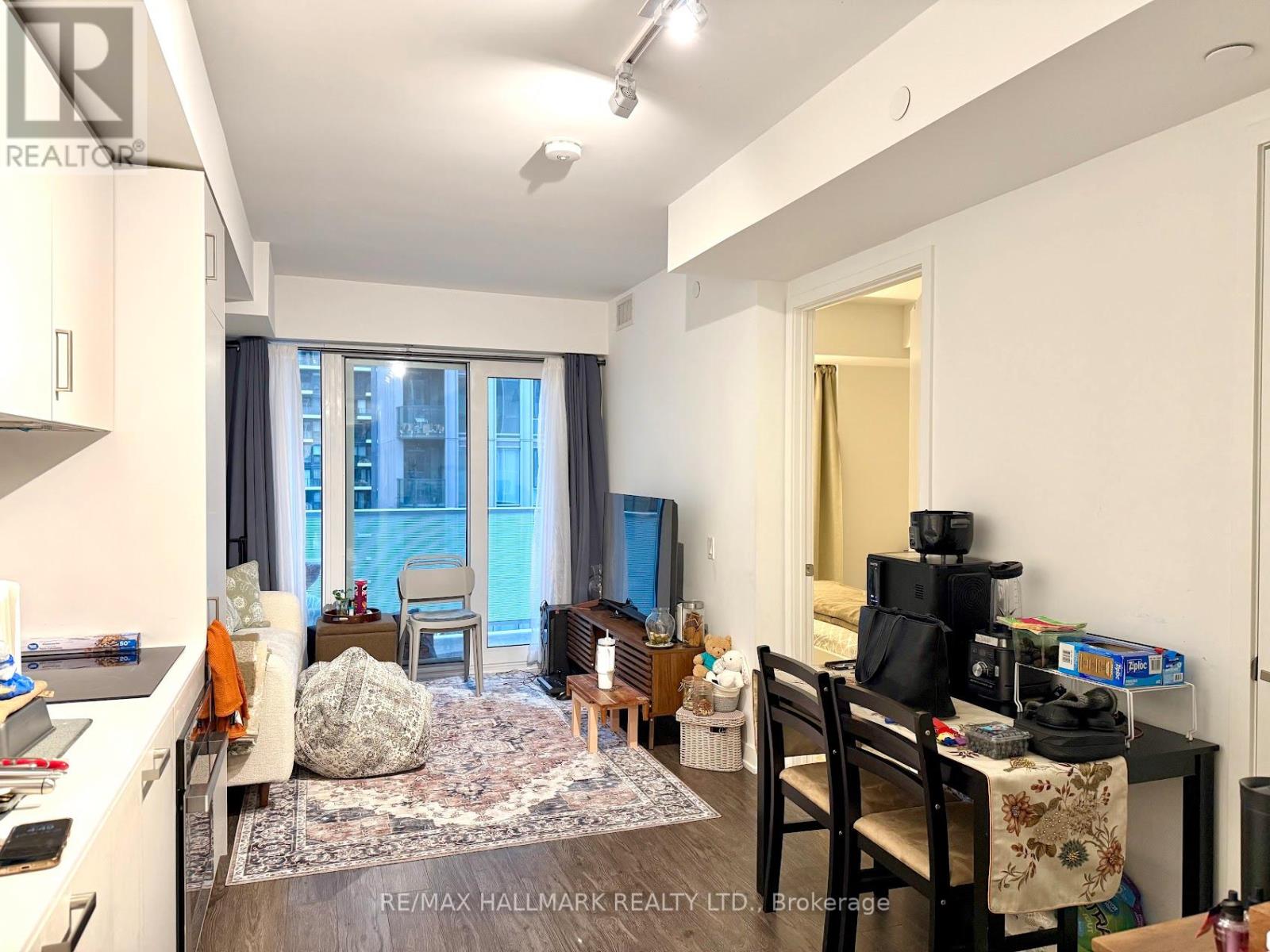 1216 - 88 Queen Street E, Toronto, Ontario  M5C 0B6 - Photo 2 - C12683342