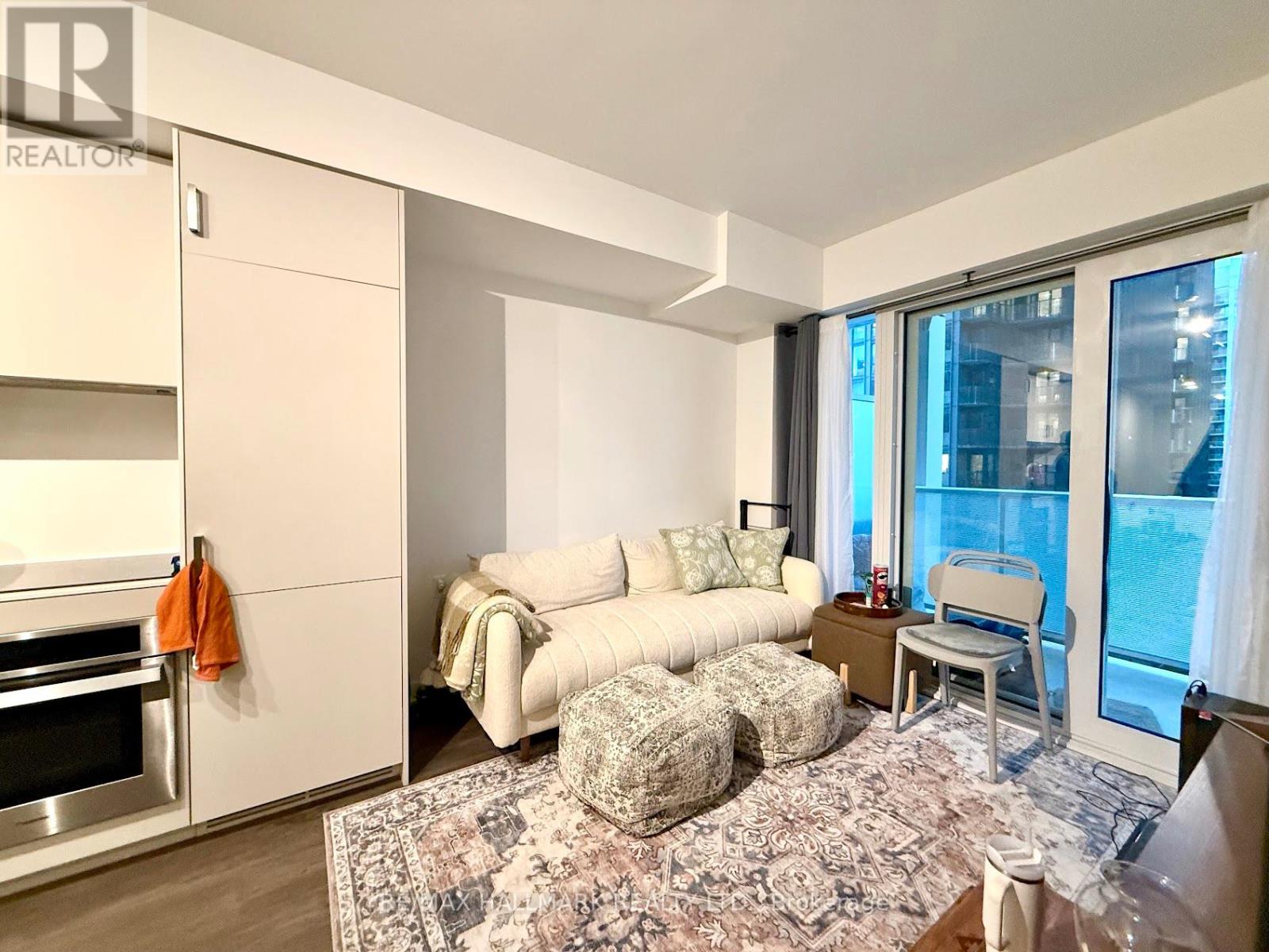 1216 - 88 Queen Street E, Toronto, Ontario  M5C 0B6 - Photo 4 - C12683342