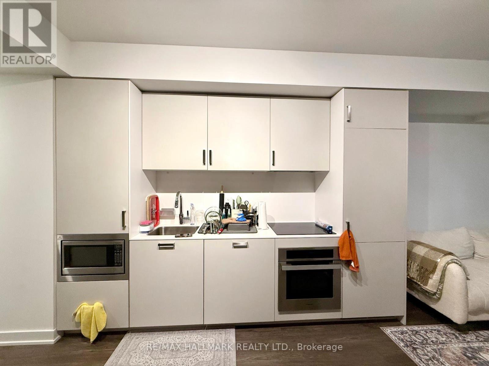 1216 - 88 Queen Street E, Toronto, Ontario  M5C 0B6 - Photo 8 - C12683342