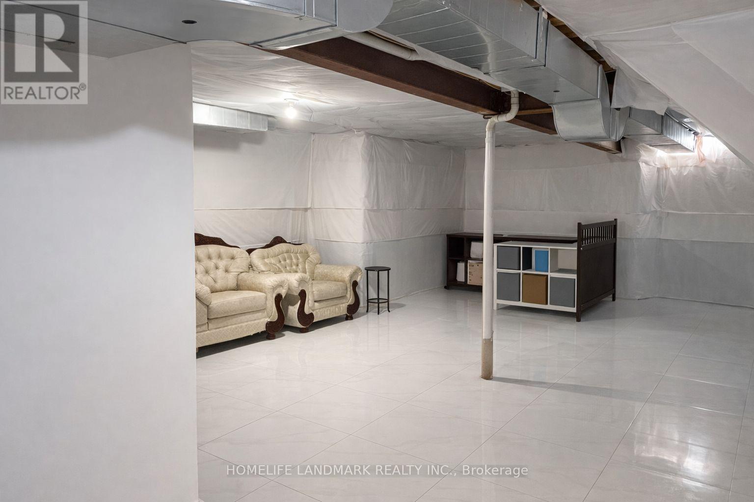 37 Sylwood Crescent, Vaughan, Ontario  L6A 2R2 - Photo 11 - N12682078