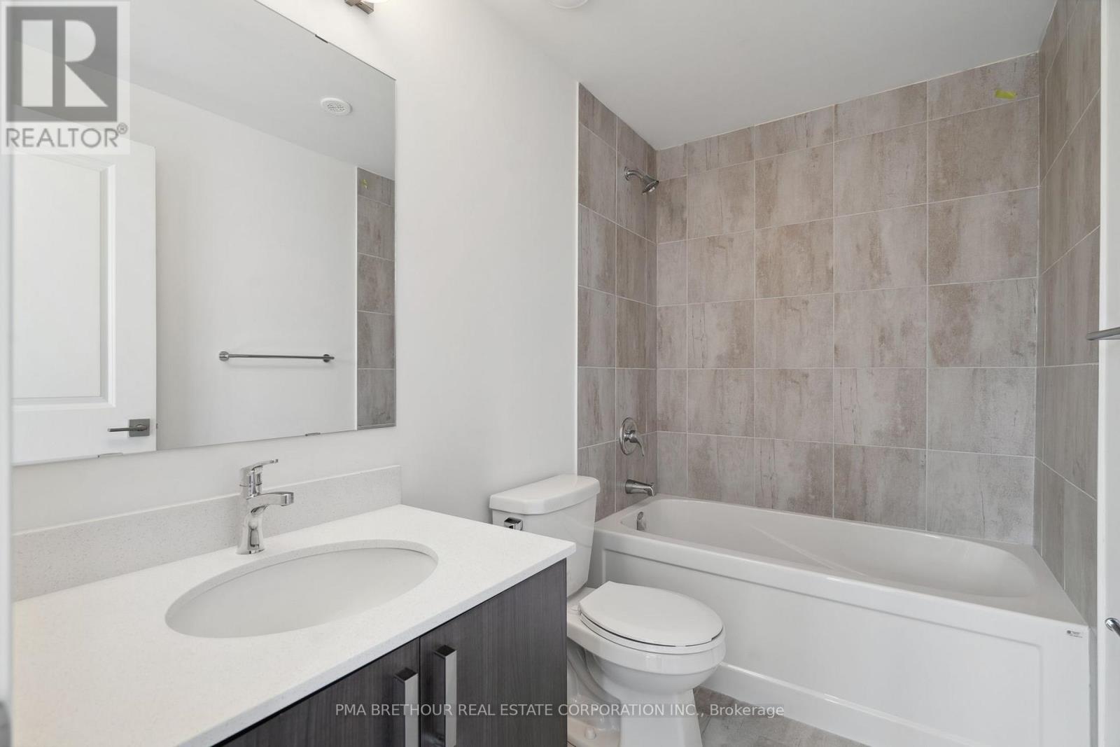 19 - 4045 Hickory Drive, Mississauga, Ontario  L4W 0G6 - Photo 22 - W12683336