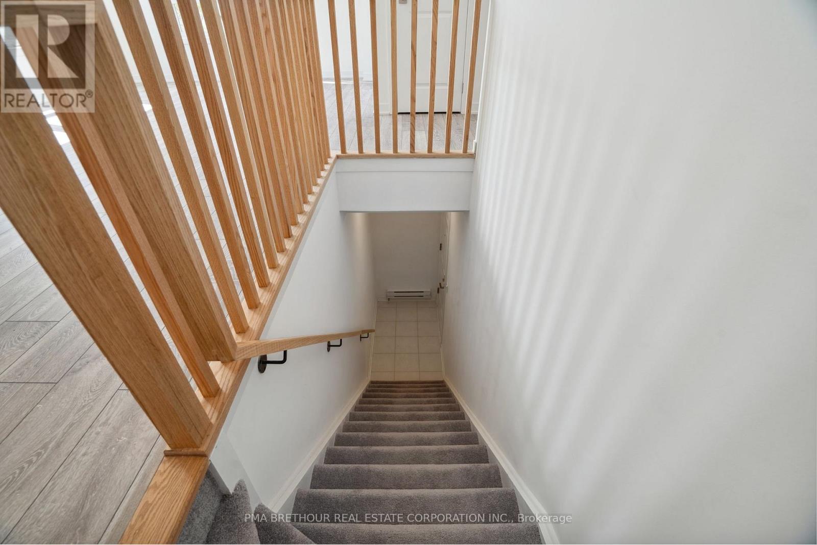 19 - 4045 Hickory Drive, Mississauga, Ontario  L4W 0G6 - Photo 3 - W12683336