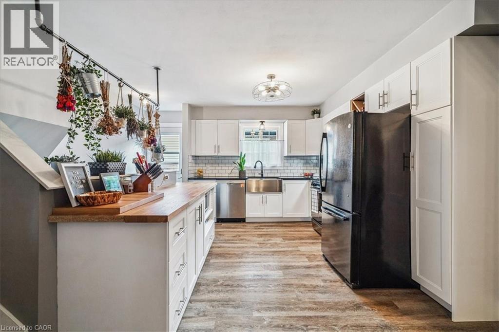 58 Sandra Crescent, Grimsby, Ontario  L3M 4Y6 - Photo 15 - 40797256