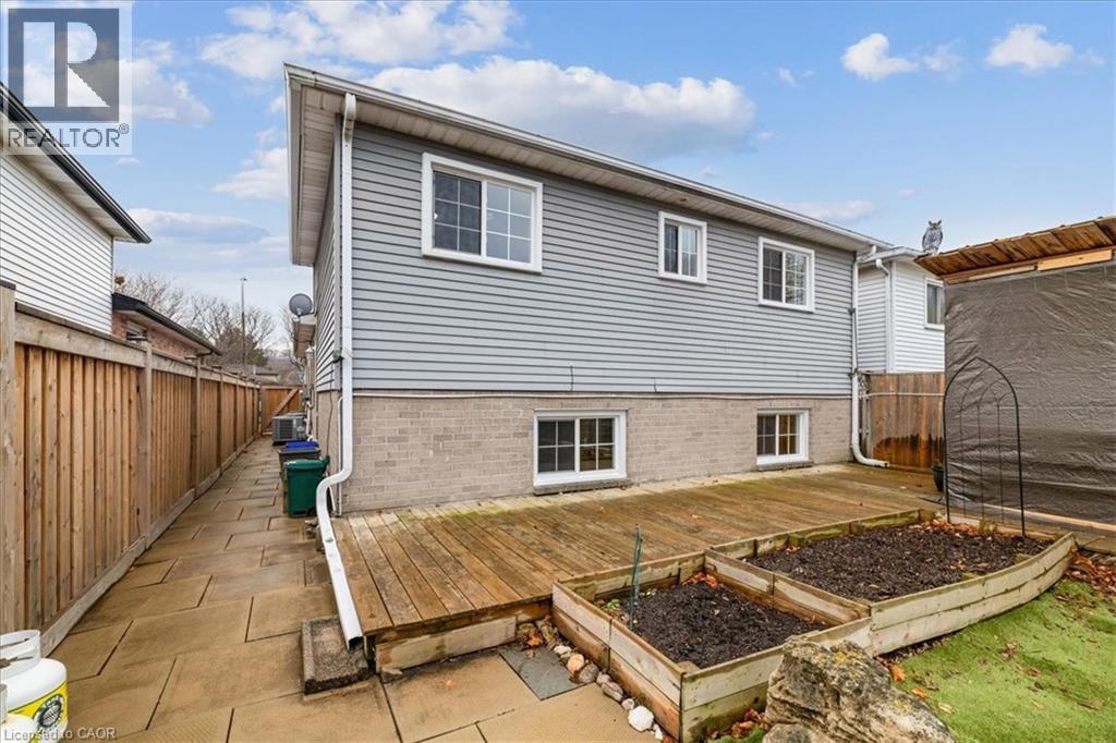 58 Sandra Crescent, Grimsby, Ontario  L3M 4Y6 - Photo 38 - 40797256