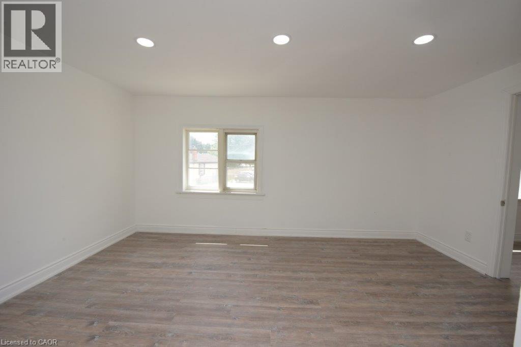 79-71 Cedar Street, Cambridge, Ontario  N1S 1V5 - Photo 2 - 40795260