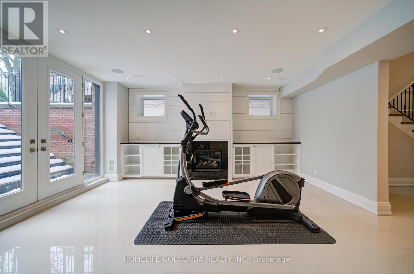 57 Roosevelt Drive, Richmond Hill, Ontario  L4C 6V2 - Photo 45 - N12683326