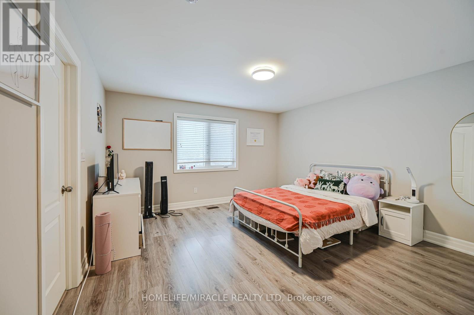 1 Chisholm Street, Orangeville, Ontario  L9W 6Y6 - Photo 18 - W12671408