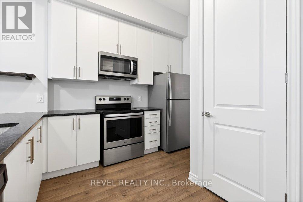 503 - 150 Oak Park Boulevard, Oakville, Ontario  L6H 3P2 - Photo 11 - W12680888