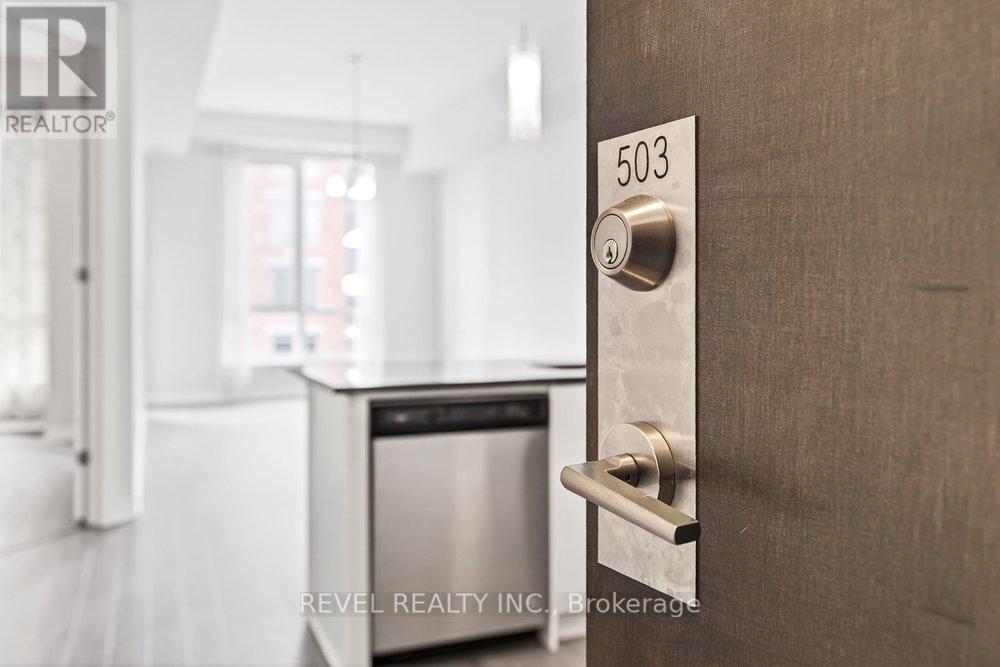 503 - 150 Oak Park Boulevard, Oakville, Ontario  L6H 3P2 - Photo 7 - W12680888