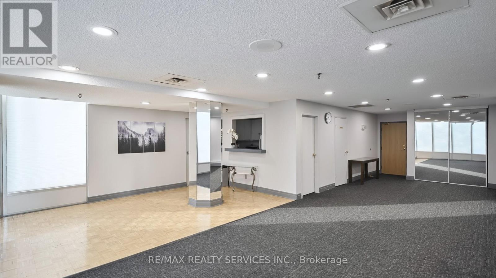 909 - 330 Mill Street S, Brampton, Ontario  L6Y 3V3 - Photo 47 - W12683358