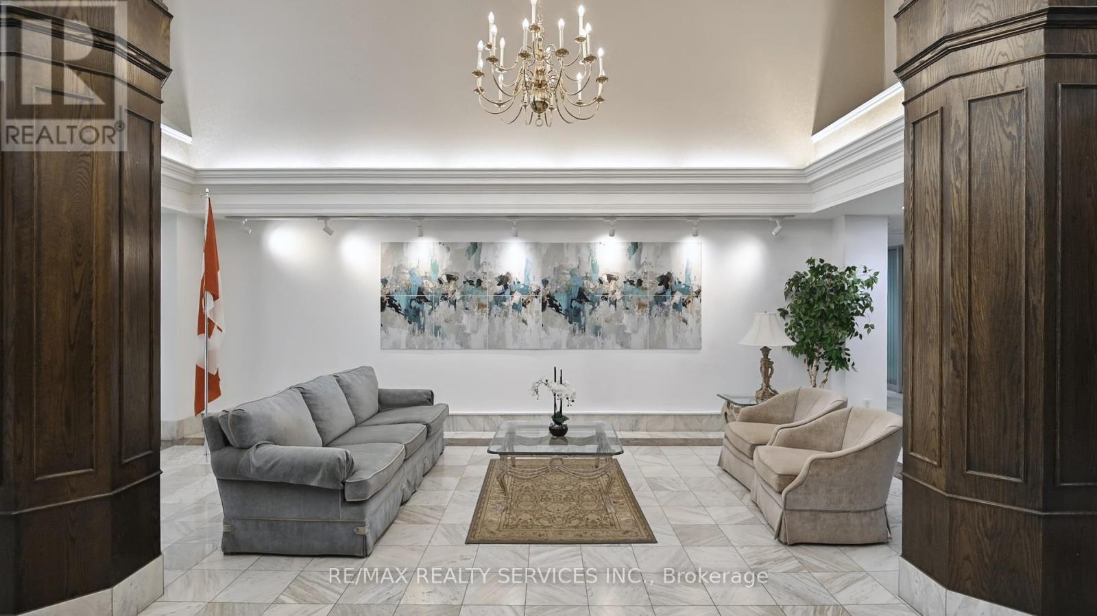 909 - 330 Mill Street S, Brampton, Ontario  L6Y 3V3 - Photo 5 - W12683358