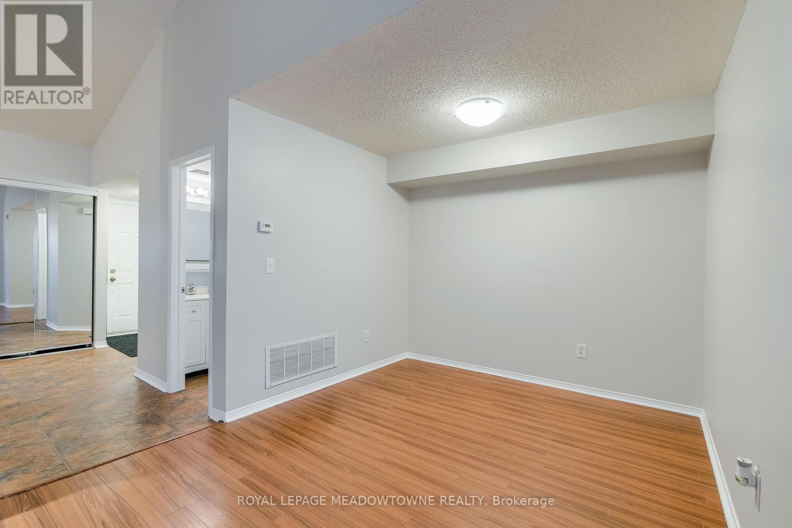 197 - 103 Bristol Road, Mississauga, Ontario  L4Z 3P4 - Photo 16 - W12683368