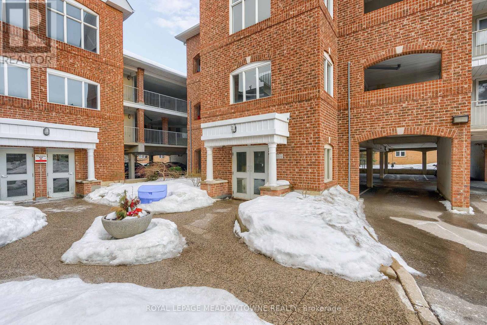 197 - 103 Bristol Road, Mississauga, Ontario  L4Z 3P4 - Photo 6 - W12683368