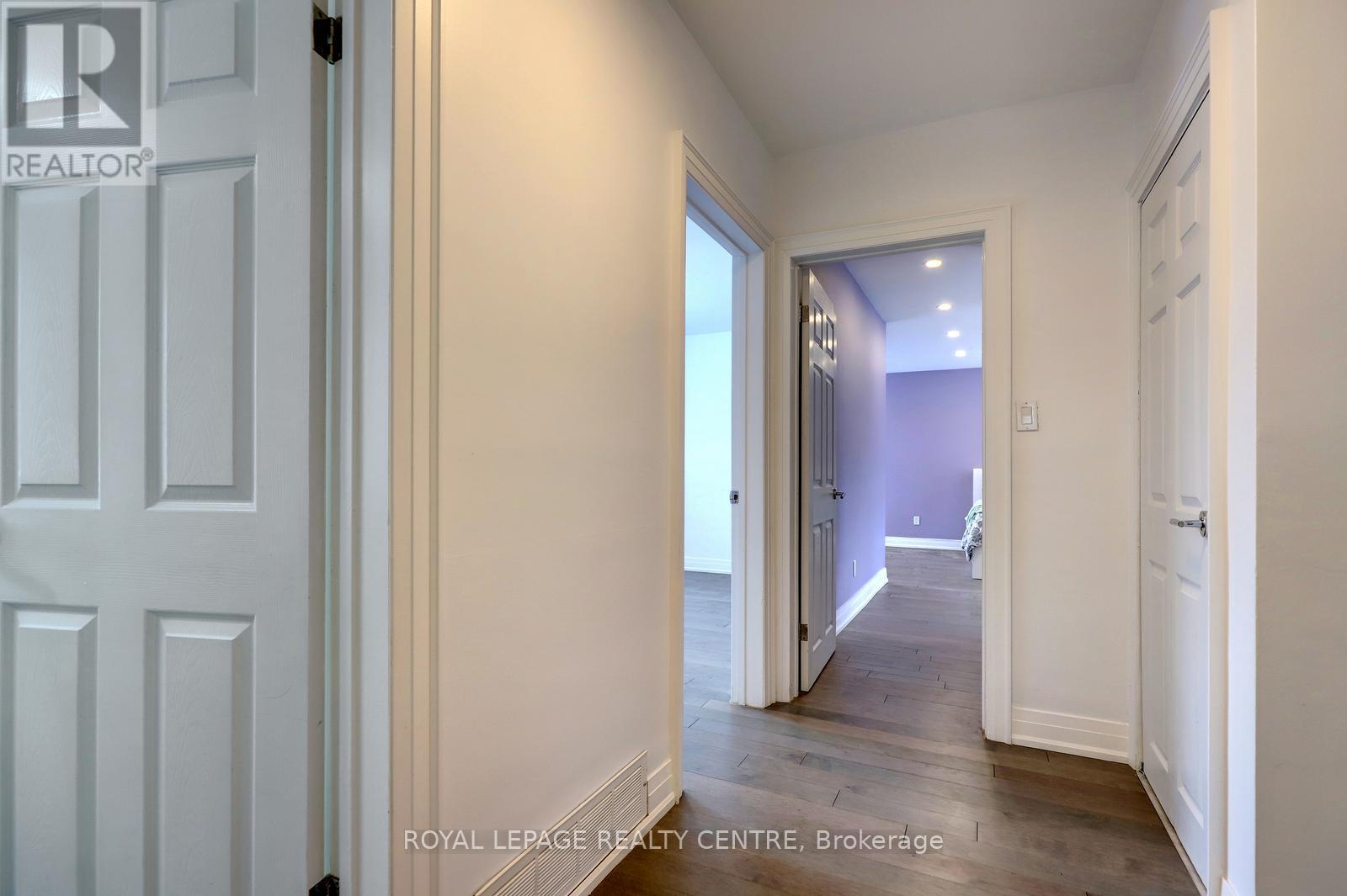 1416 Monaghan Circle, Mississauga, Ontario  L5C 1R8 - Photo 17 - W12683380