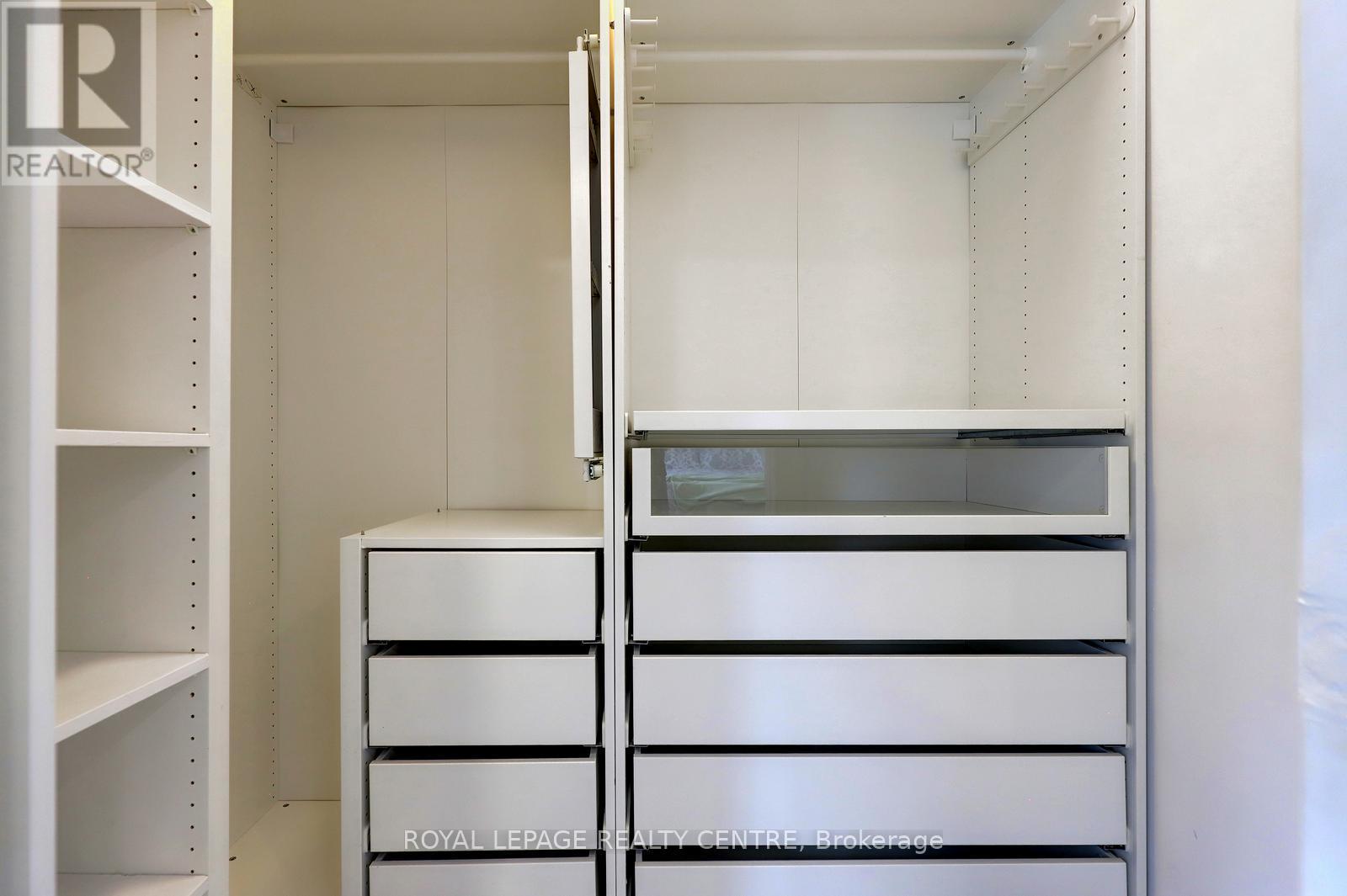 1416 Monaghan Circle, Mississauga, Ontario  L5C 1R8 - Photo 21 - W12683380