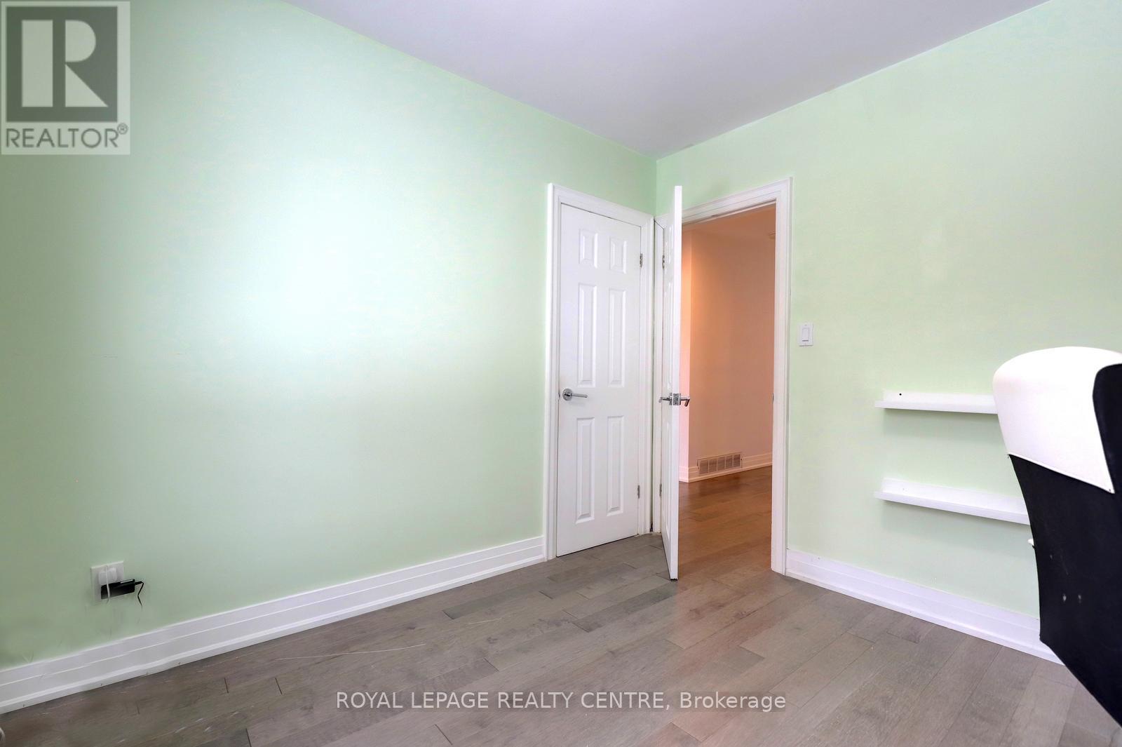 1416 Monaghan Circle, Mississauga, Ontario  L5C 1R8 - Photo 25 - W12683380