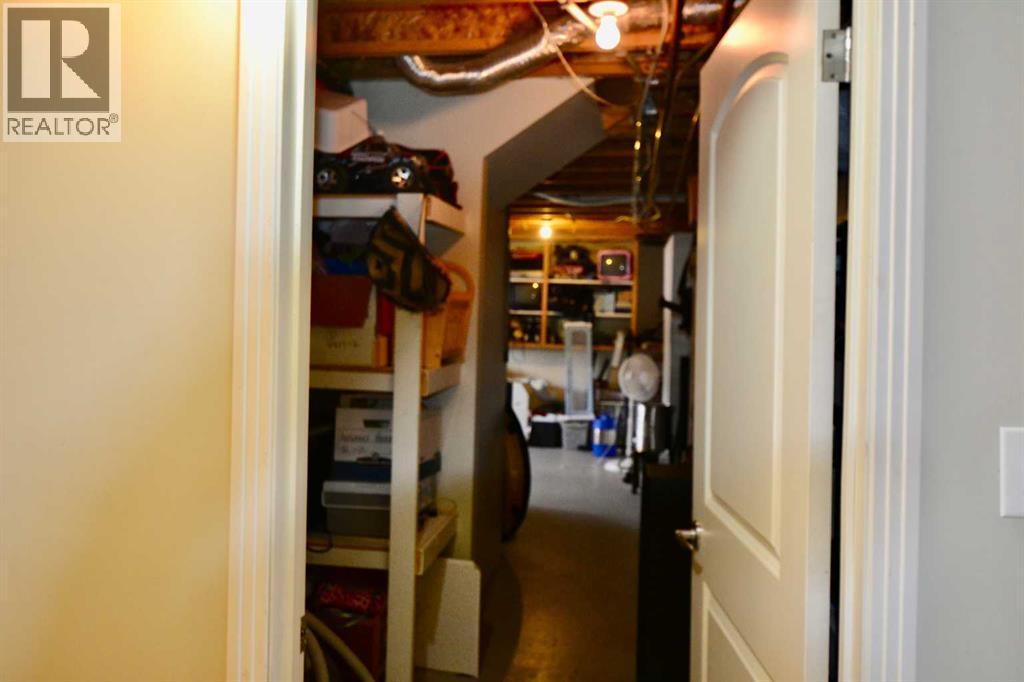 660 1 Avenue, Irricana, Alberta  T0M 1B0 - Photo 32 - A2274113