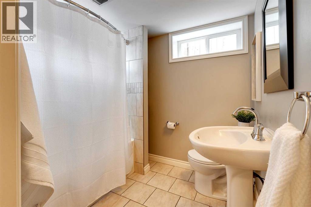 107 Sackville Drive Sw, Calgary, Alberta  T2W 0W4 - Photo 36 - A2277169